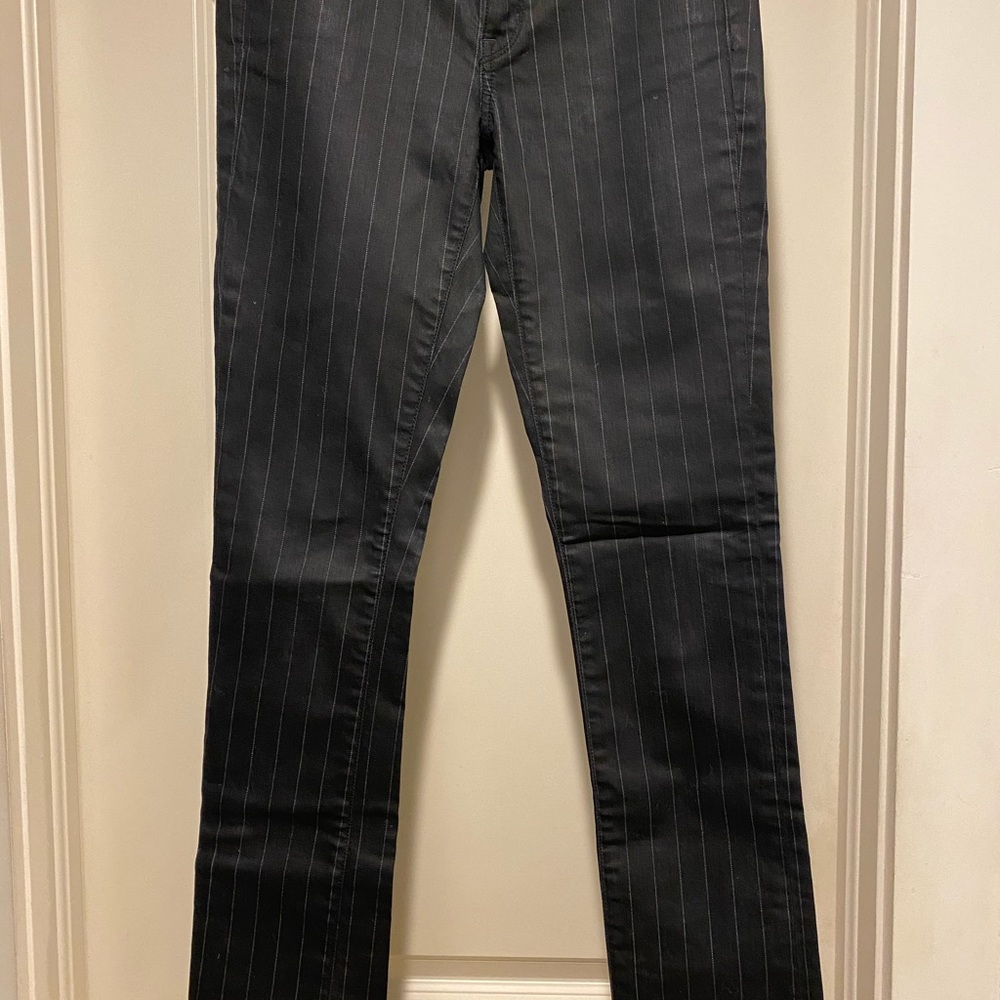 Never worn